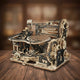 Puzzle 3D du Parcours de Billes Manuel Sophistiqué, vue studio sur surface en noyer