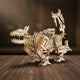 Puzzle 3D du robot dinosaure en bois, assemblé.
