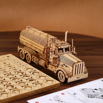 Puzzle 3D : Tirelire Camion Citerne en Bois, pièces découpées et notice avant assemblage