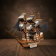 Puzzle 3D du Bateau Pirate, vue studio sur surface en noyer