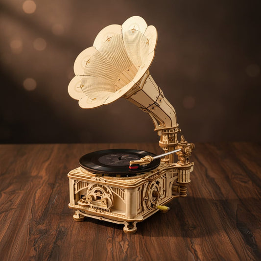 Puzzle 3D du Gramophone Vinyle en bois, assemblé.
